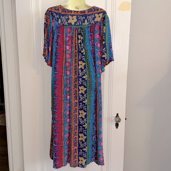 Sante V Neck Multicolored Multi Patterned House Lounge or Summer Rayon Dress - Picture 6 of 8